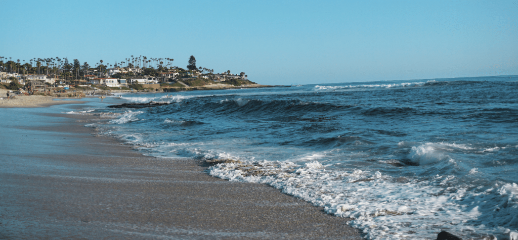 photo of san diego coastline showing the best beaches in san diego