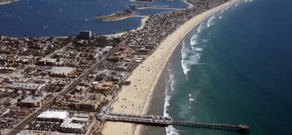 photo of pacific beach showing the best beaches in san diego