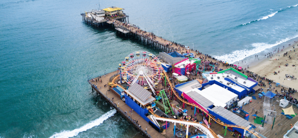 photo of santa monica pier - living in san diego vs. los angeles