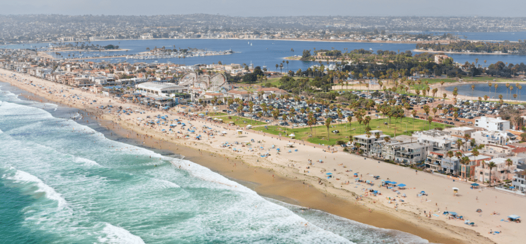 photo of mission beach and belmont park showing the best beaches in san diego