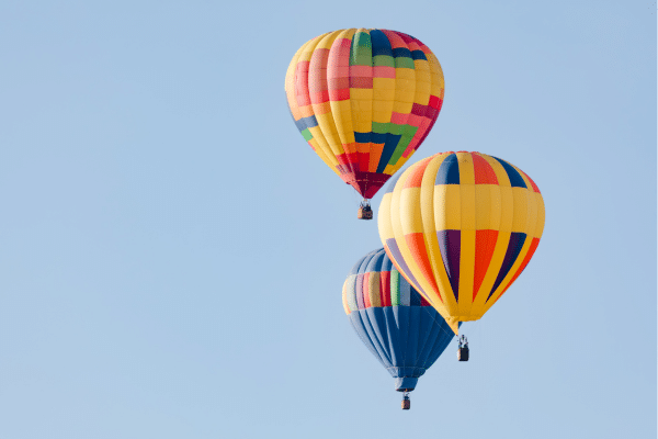 photo of hot air balloons showing things to do in san diego for couples