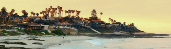 photo of la jolla beach front homes showing one of the best neighborhoods in san diego for families